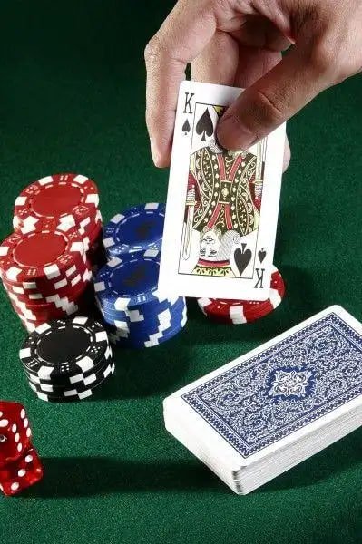 Pengguna menikmati platform idnasia88 setelah menyelesaikan proses registrasi dengan mudah dan aman